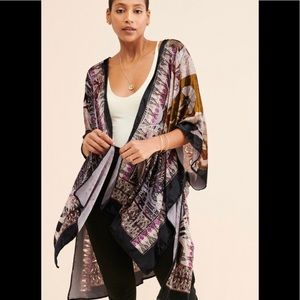 ANTHROPOLOGIE Akemi Kim OS kimono, boho chic, gorgeous colors and pattern